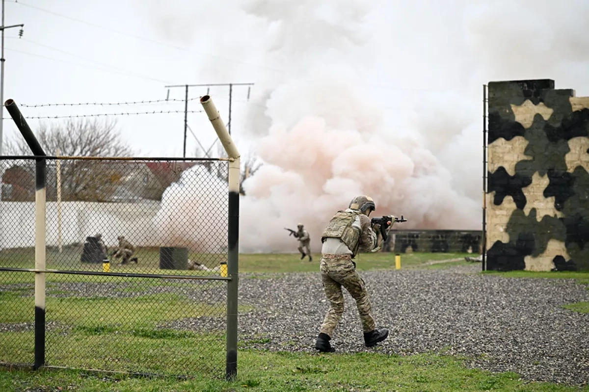 Azerbaijani, Uzbek defence officials visit commando military unit PHOTO/VIDEO