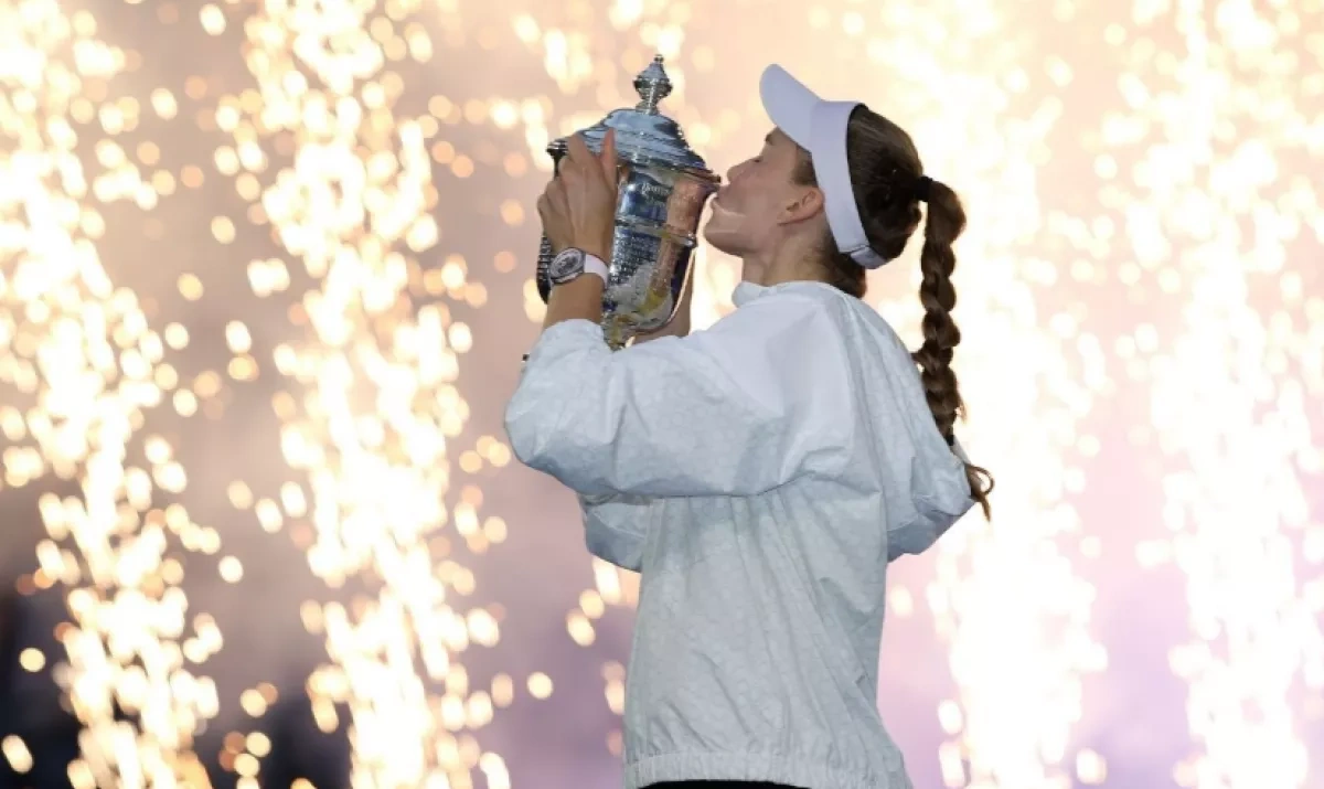 Kazakh tennis star Elena Rybakina rises to world No. 1
