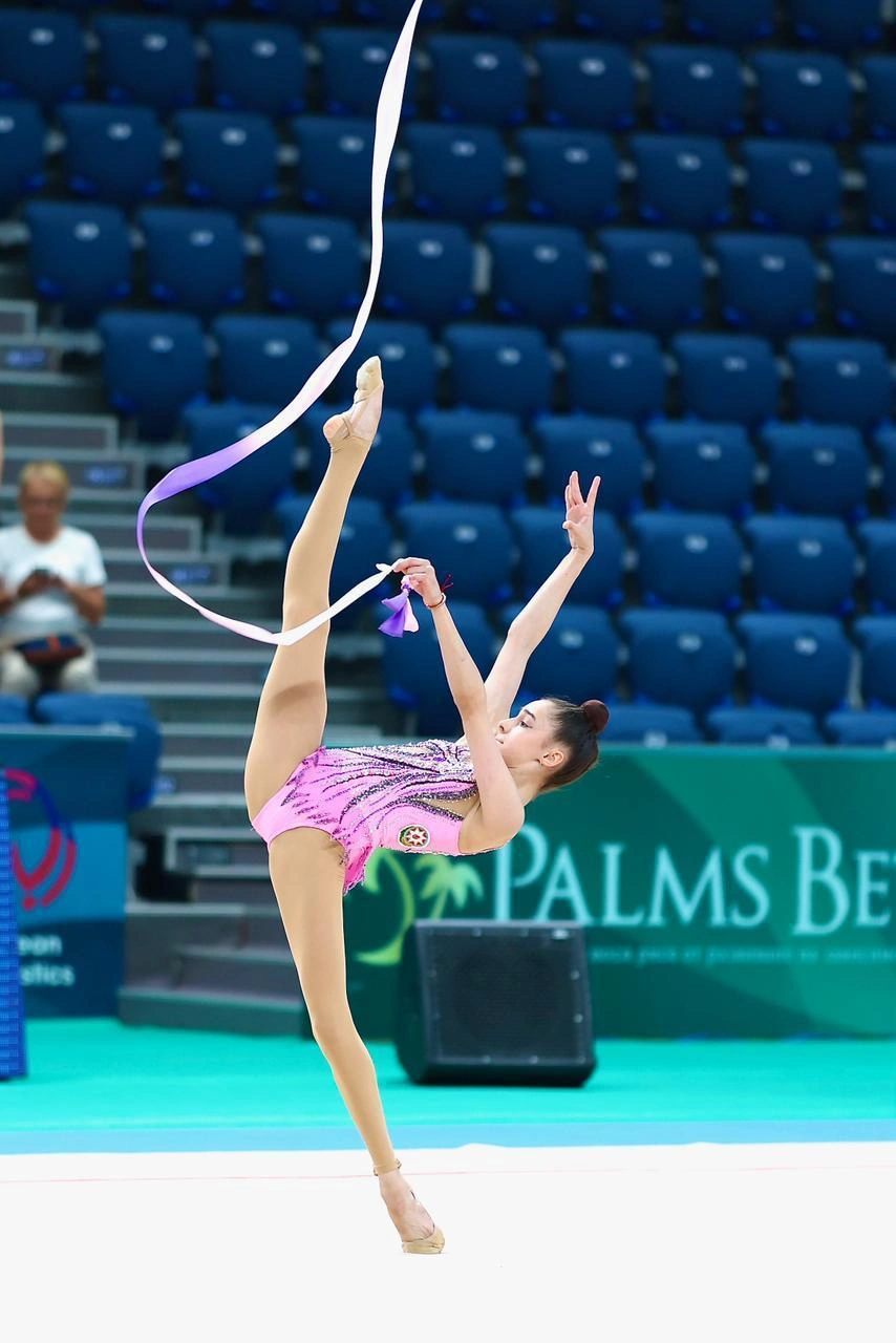 Azerbaijani gymnasts participate in European Championships in Bulgaria (PHOTO)