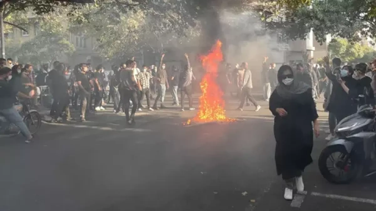 Tehran doctor: Nationwide unrest leaves 217 dead, mostly young protesters