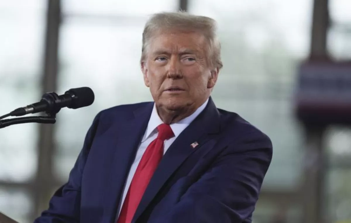Trump warns of potential severe damage to Iran’s oil infrastructure