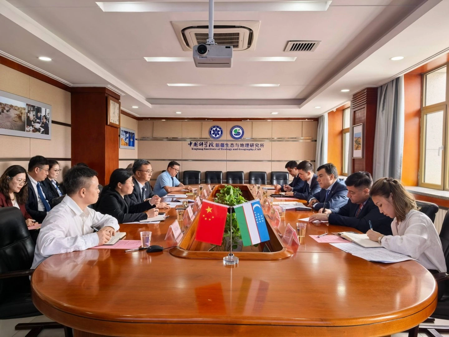 Uzbekistan, China advance scientific co-op on environmental protection