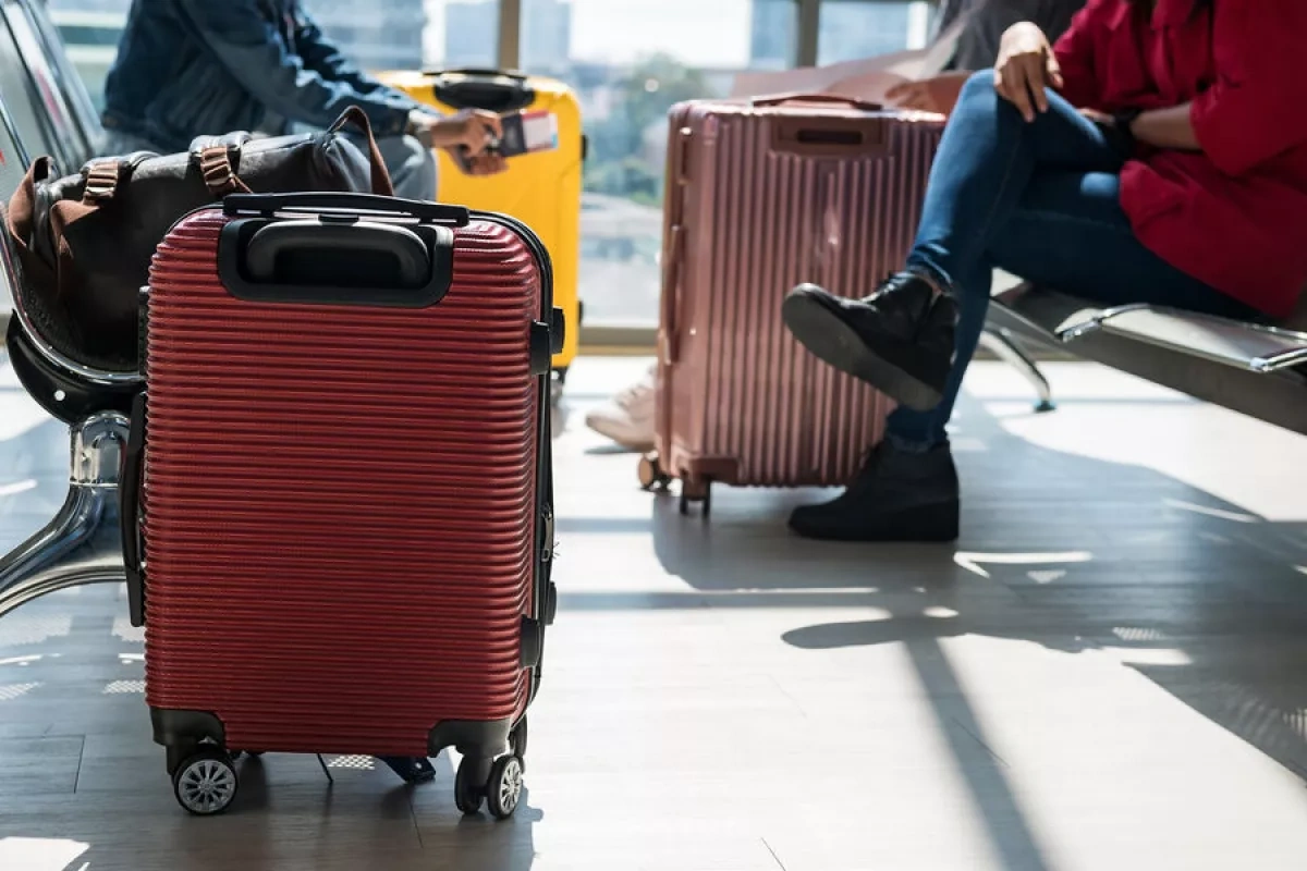 Over 150 Russians stuck in Yerevan after 16-hour flight delay