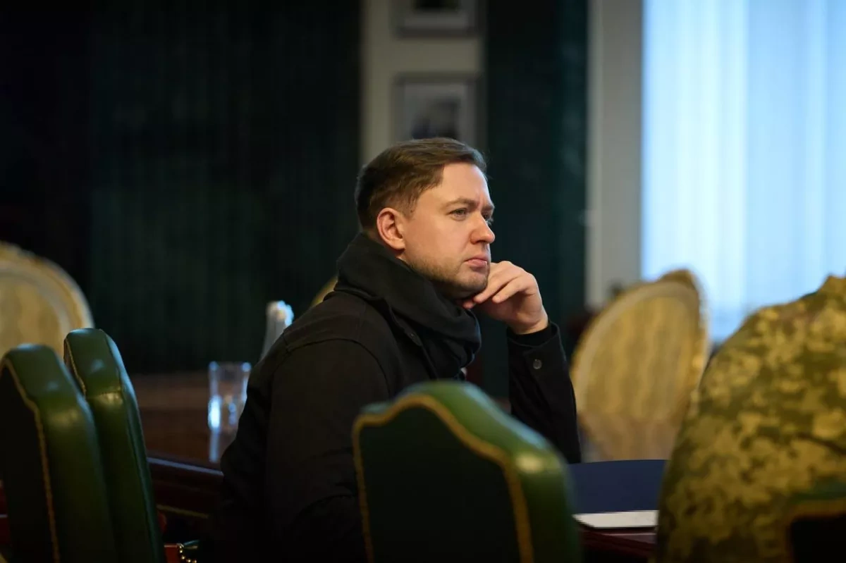 Zelenskyy prepares for key talks, tightens sanctions, flags Iran threat PHOTO