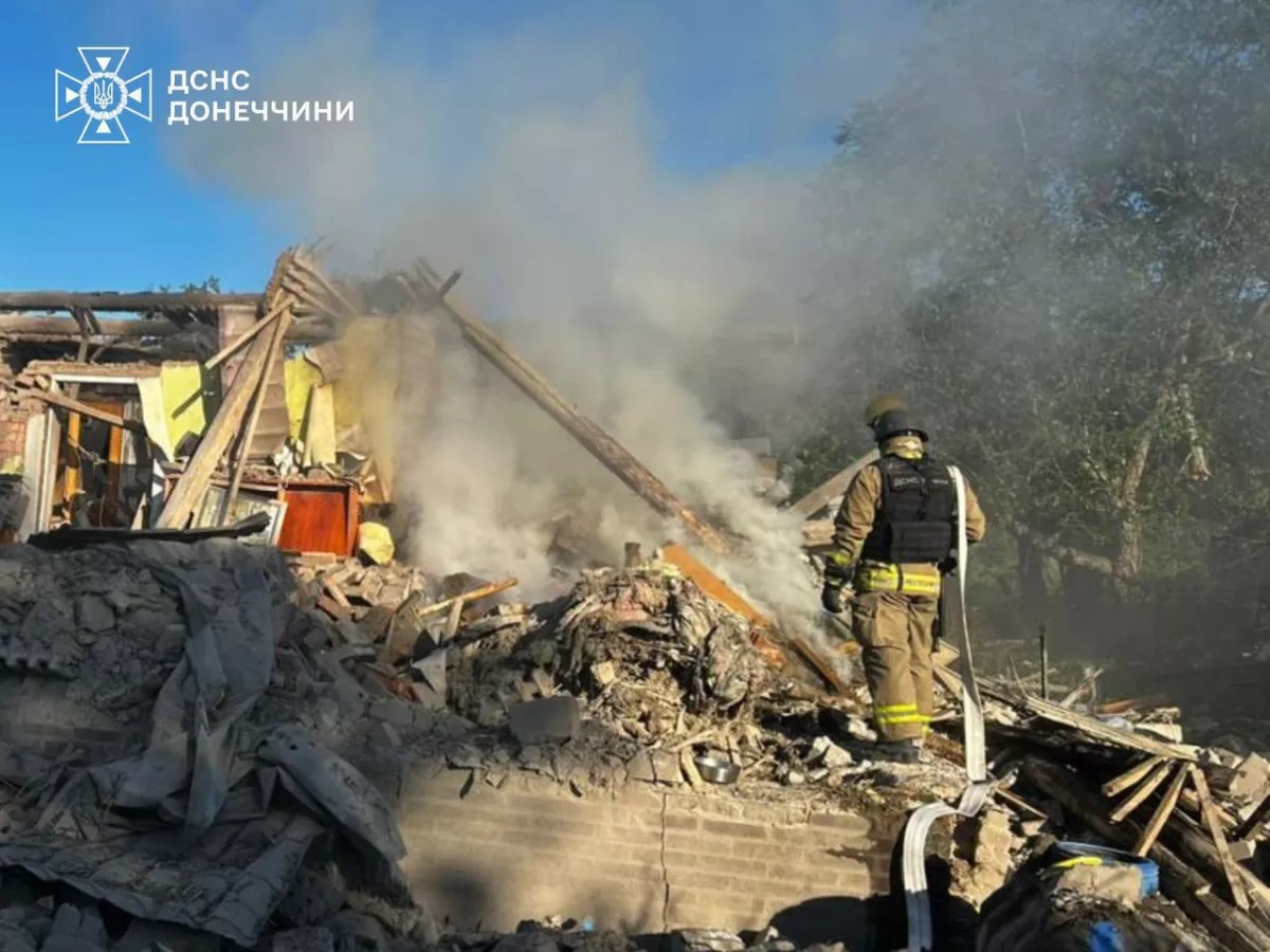 Russian strike on Ukraine’s Donetsk region injures civilian, damages homes PHOTO