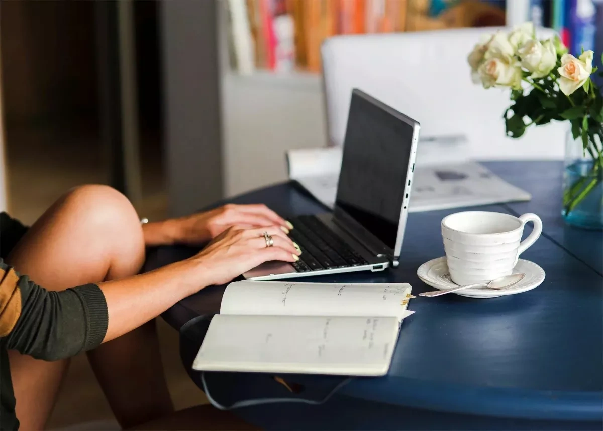 Brussels targets fossil fuel cuts with remote work proposal