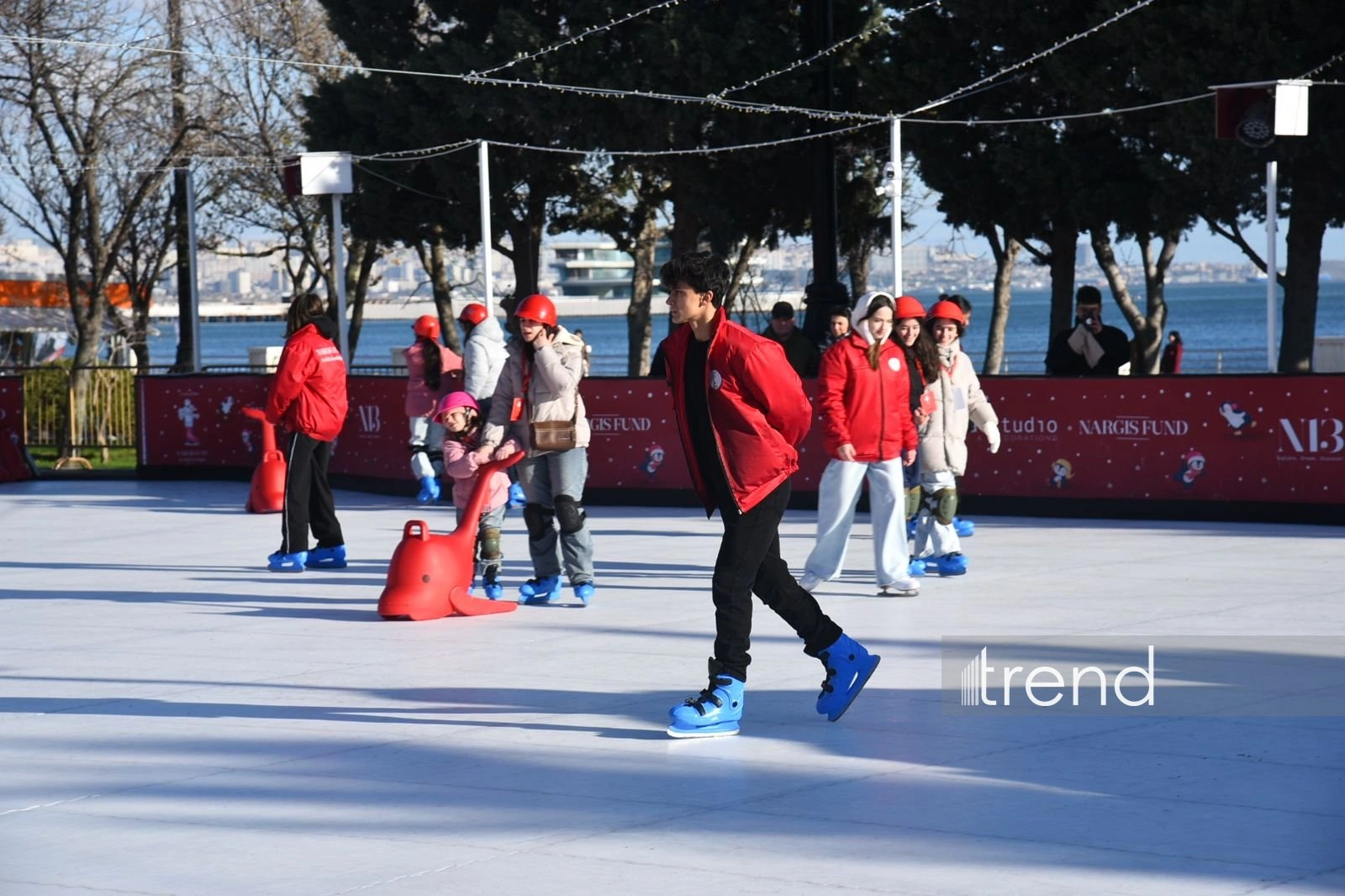 Azerbaijan's Baku on New Year's Eve (PHOTO REPORT)