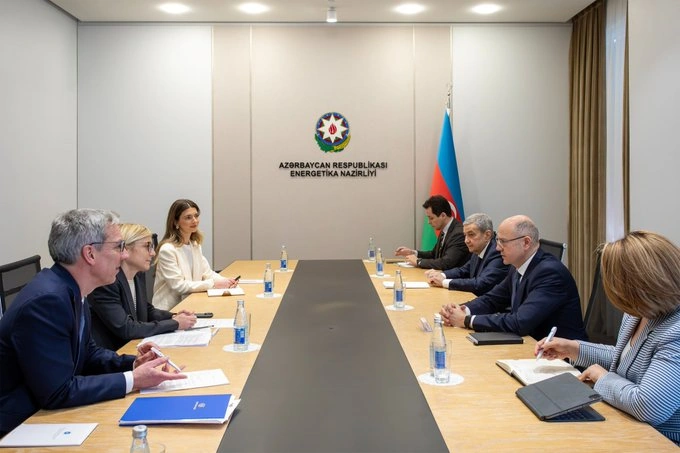 Azerbaijan, Total Energies discuss full-scale dev't of Absheron gas condensate field