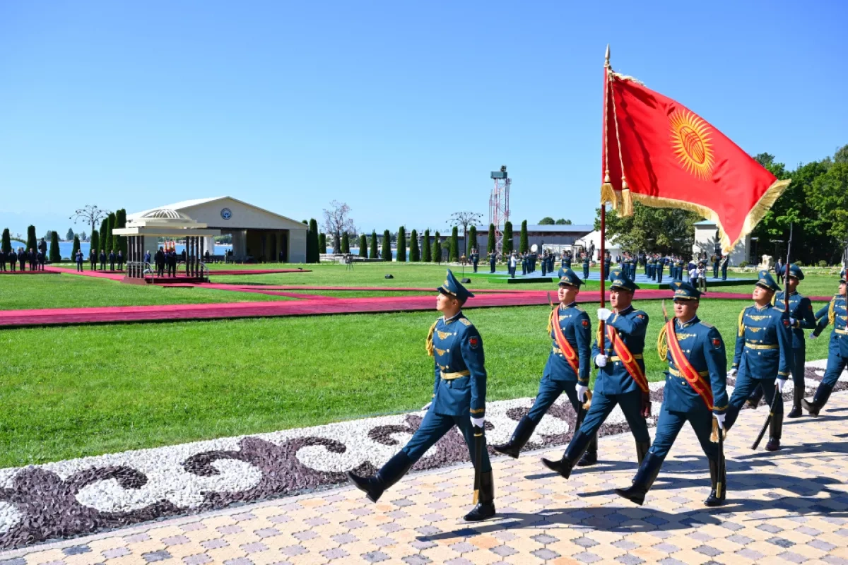 Official welcome ceremony held for President Ilham Aliyev in Cholpon-Ata PHOTO