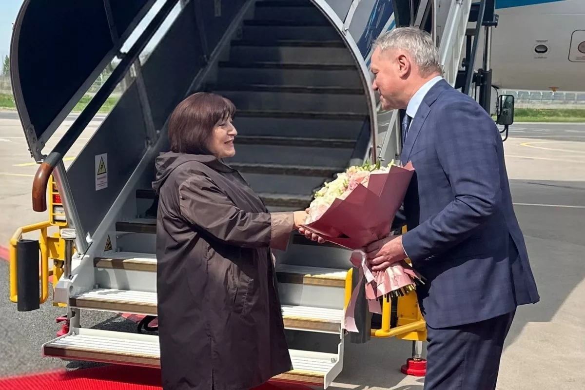 Azerbaijan’s parliament speaker arrives in Russia for CIS assembly sessions