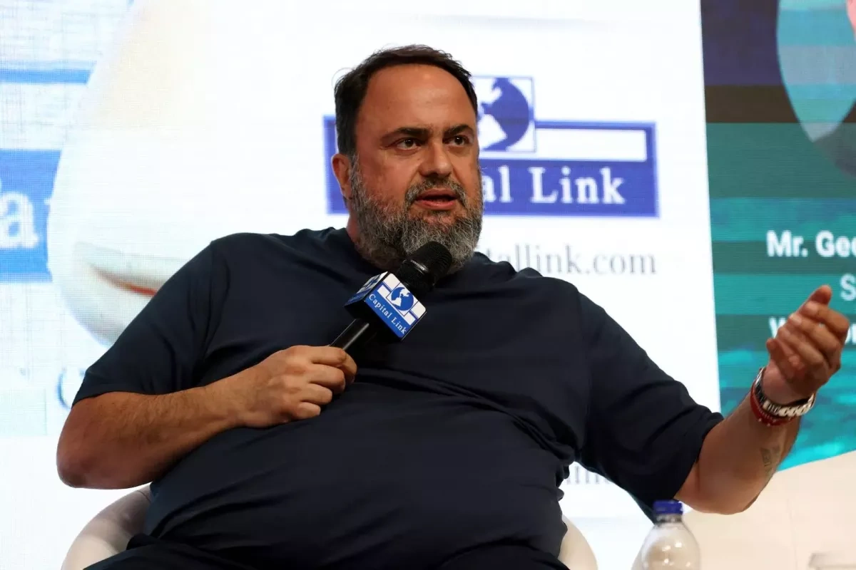 Greek tycoon backs paid passage idea for strategic Hormuz waterway