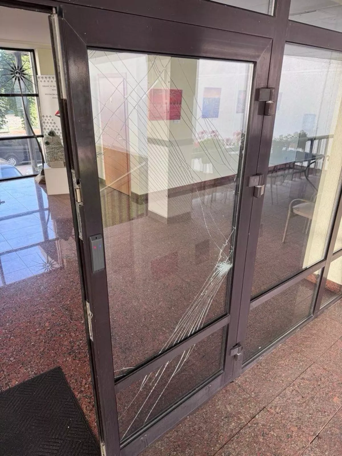 Lithuania to summon Russian envoy after embassy damage in Kyiv PHOTO / VIDEO