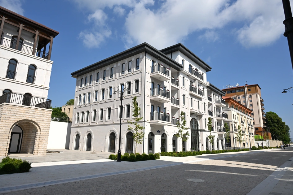 President Ilham Aliyev reviewed progress under public-private partnership project on Garabagh Street in Shusha (PHOTO)
