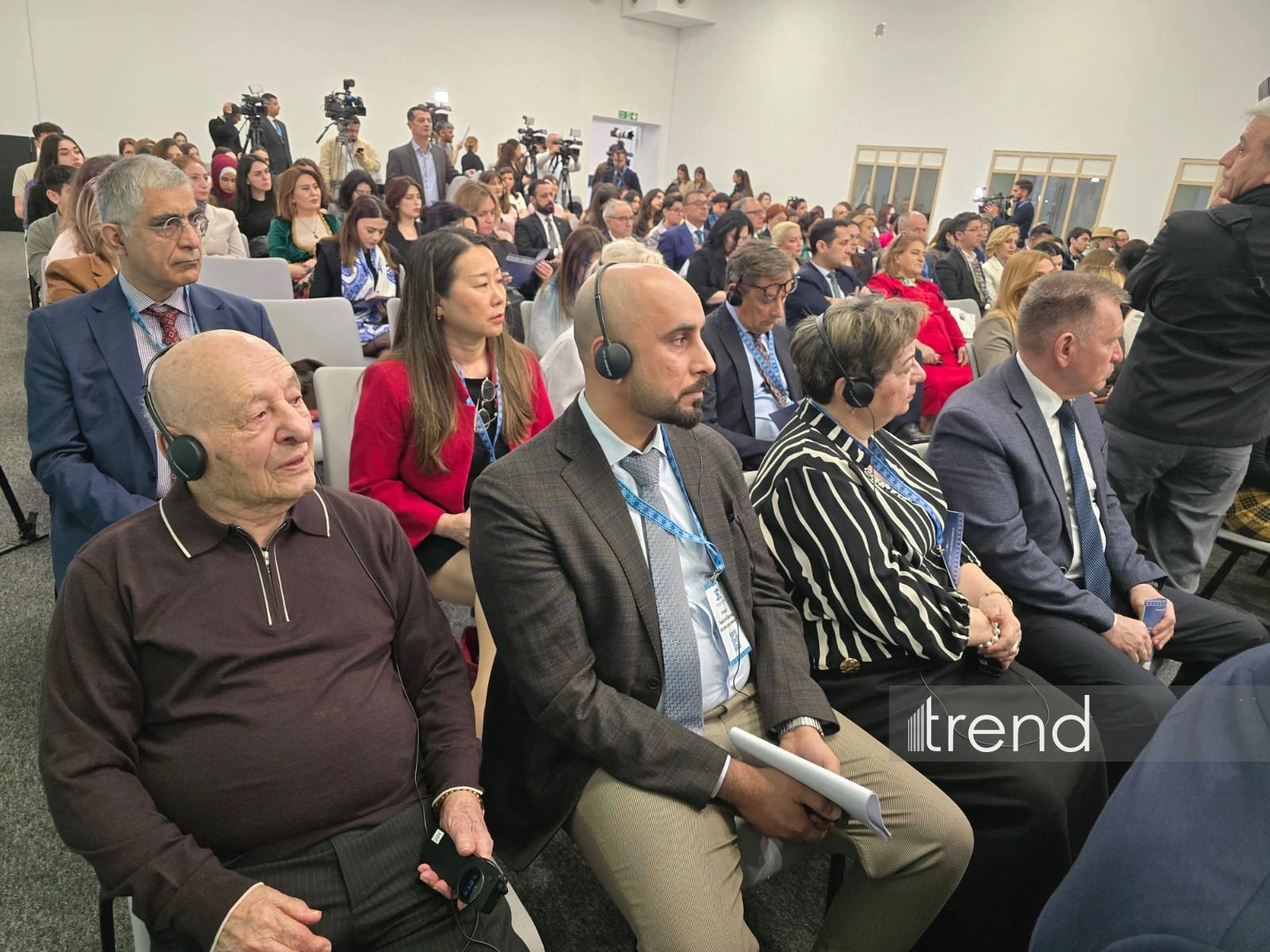Baku becomes global capital of carpet art – opening of international forum (PHOTO)