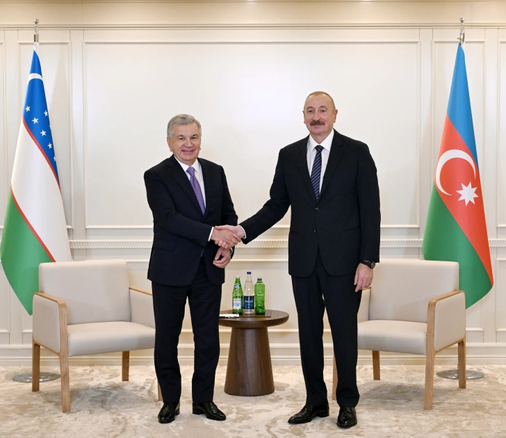 President Ilham Aliyev meets with President of Uzbekistan (PHOTO)