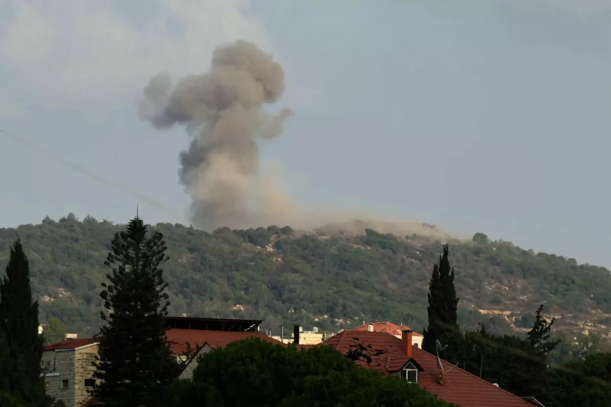 Media: Dozens of Hezbollah fighters trapped in tunnels beneath Ali al-Taher ridge