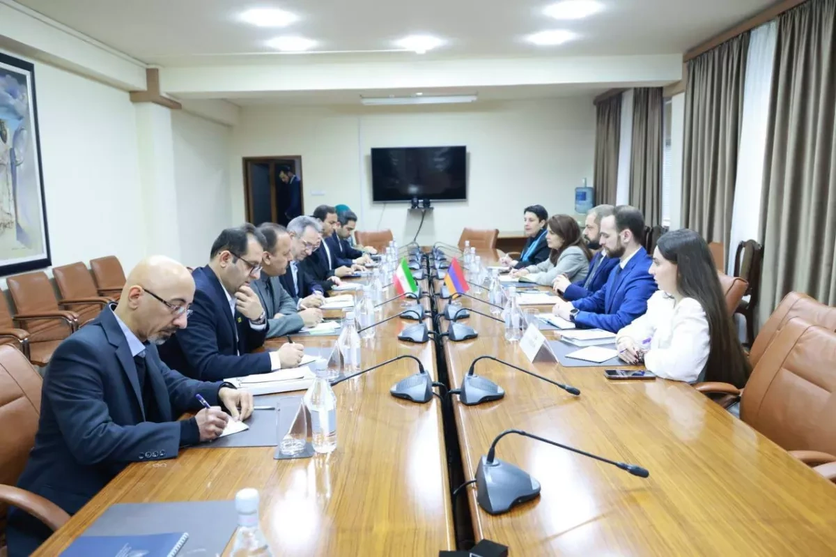 Armenian minister highlights growth in Iranian tourist influx