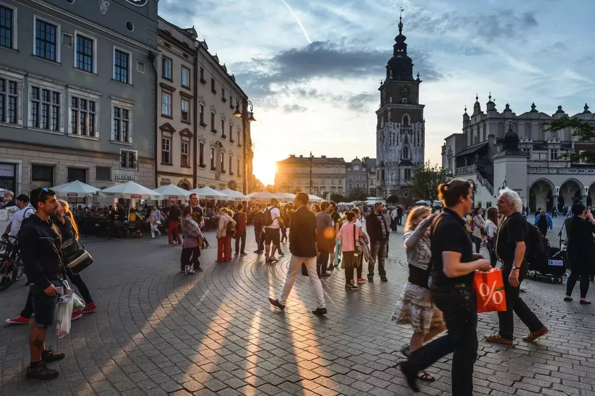 EU population projected to fall to 445 million by 2050