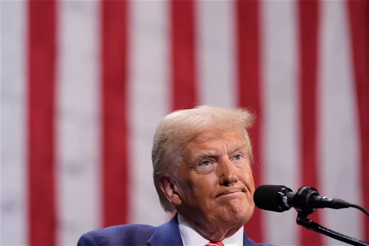 Trump denies claim Pakistan urged easing of Iran port blockade