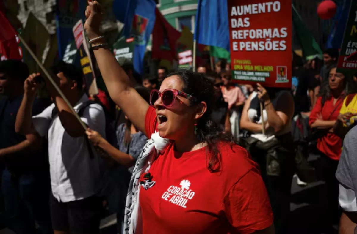 Portugal approves sweeping labour reform package