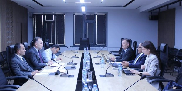 Tajikistan, IMF discuss situation in petroleum products market
