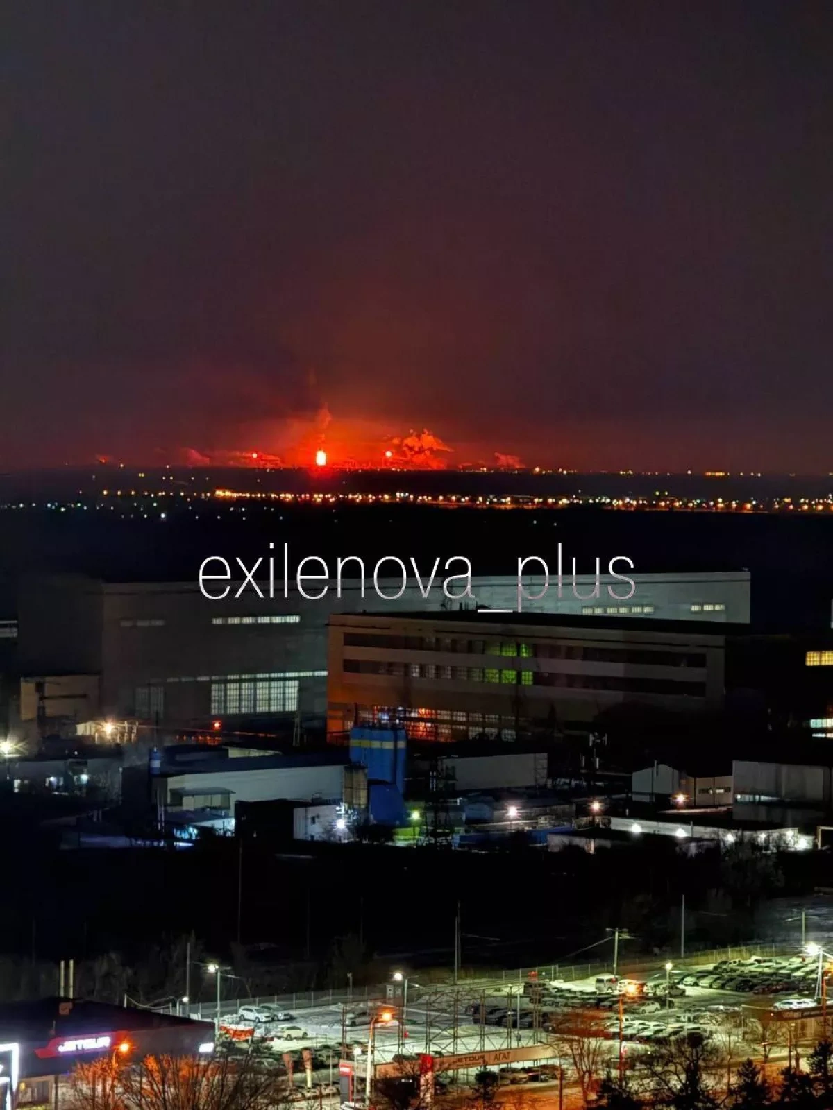 Reports point to drone attack on Lukoil refinery in Russia's Volgograd photo / video