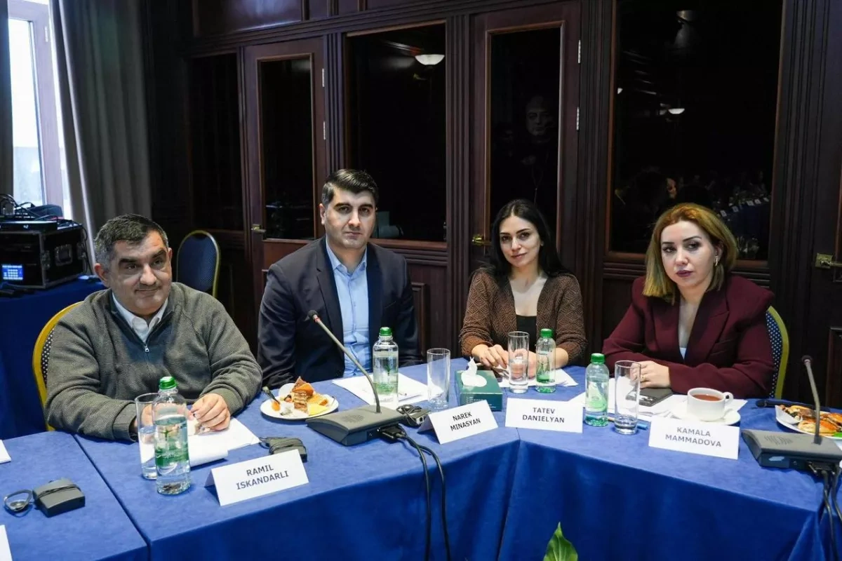 Azerbaijani delegation takes part in roundtable in Armenia PHOTO