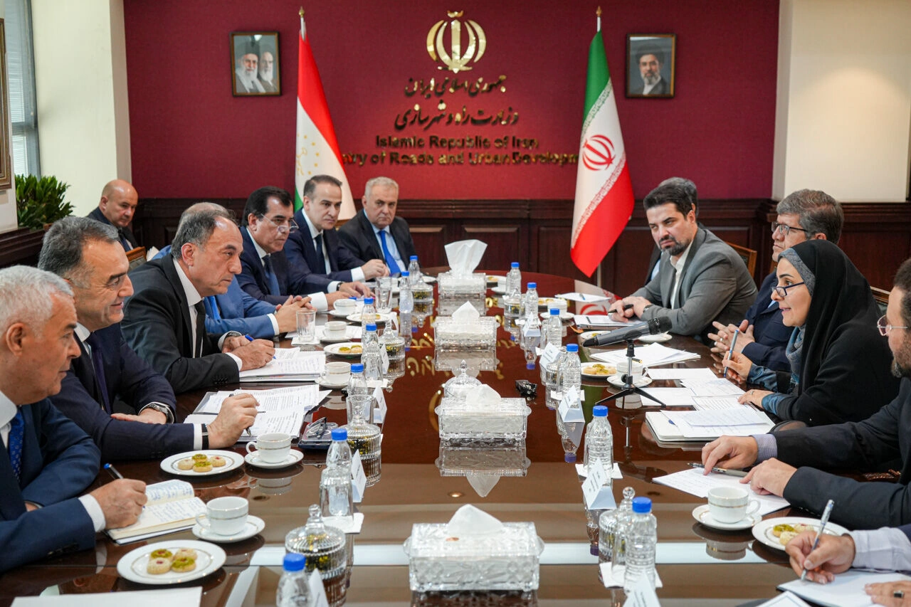Iran and Tajikistan seek to accelerate transport cooperation