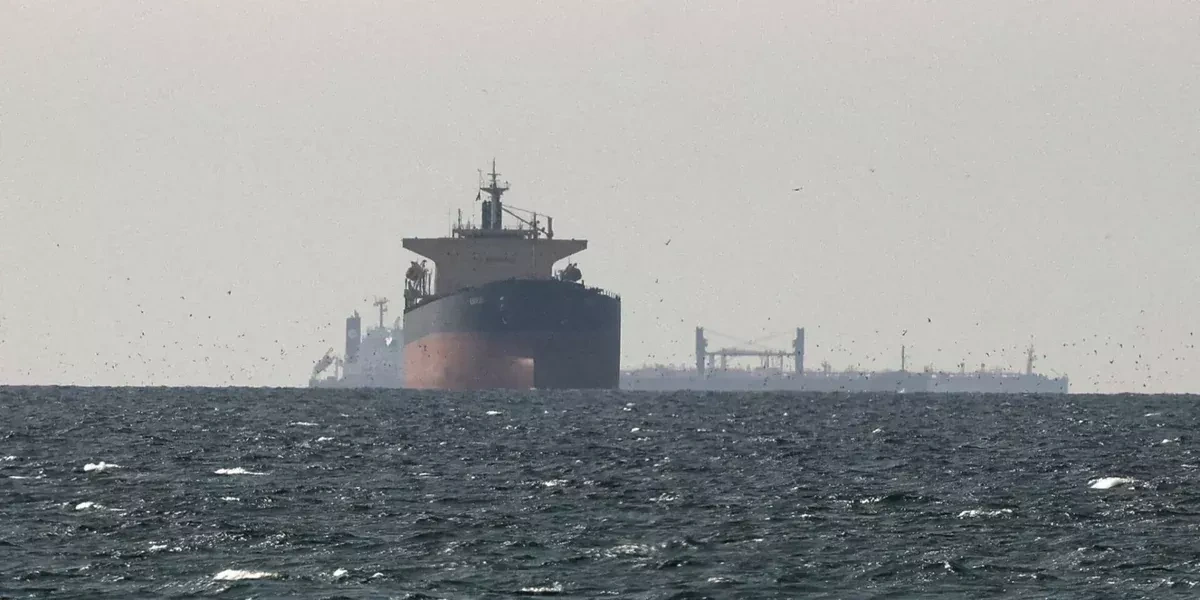 Iran says it will not relinquish control of Strait of Hormuz