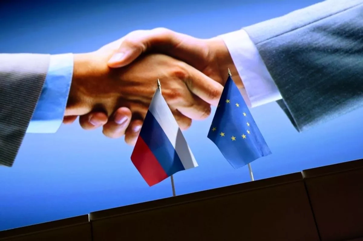 Le Monde: Europe seeks ways to resume dialogue with Russia