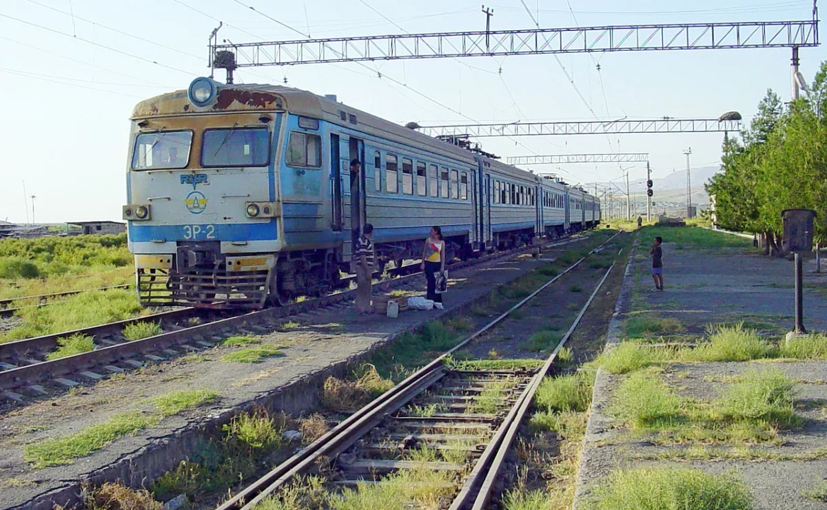 Minister: Armenia seeks joint railway restoration with Russia to Türkiye, Azerbaijan