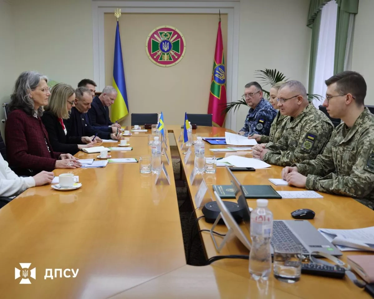 Ukraine, Sweden strengthen maritime security cooperation PHOTO