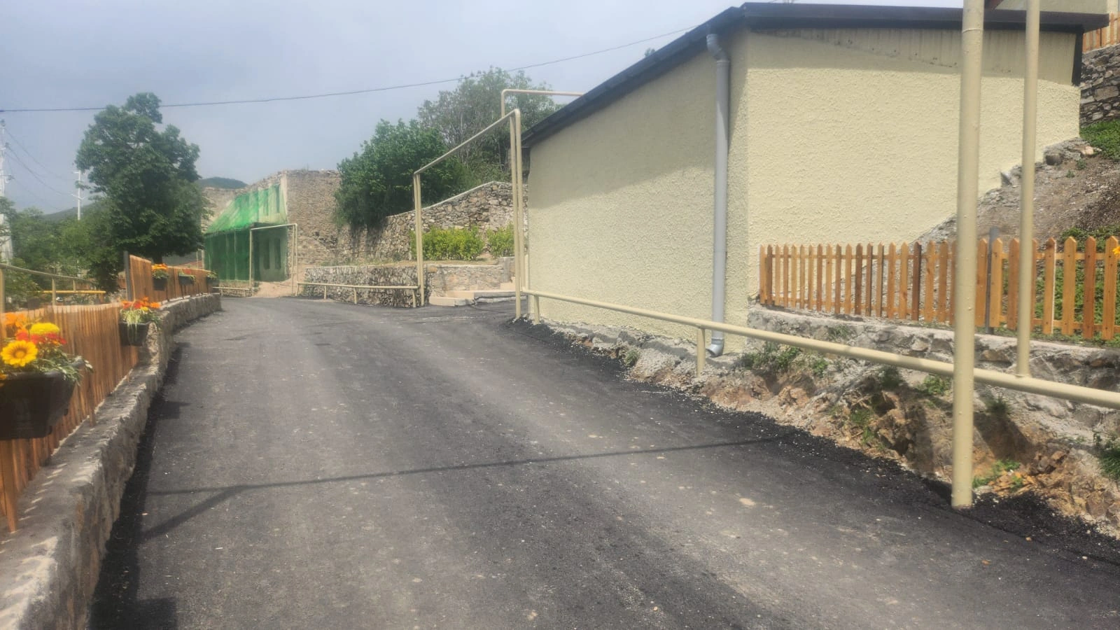 Azerbaijan reveals number of rebuilt houses in Shusha's Boyuk Galaderesi village (PHOTO)