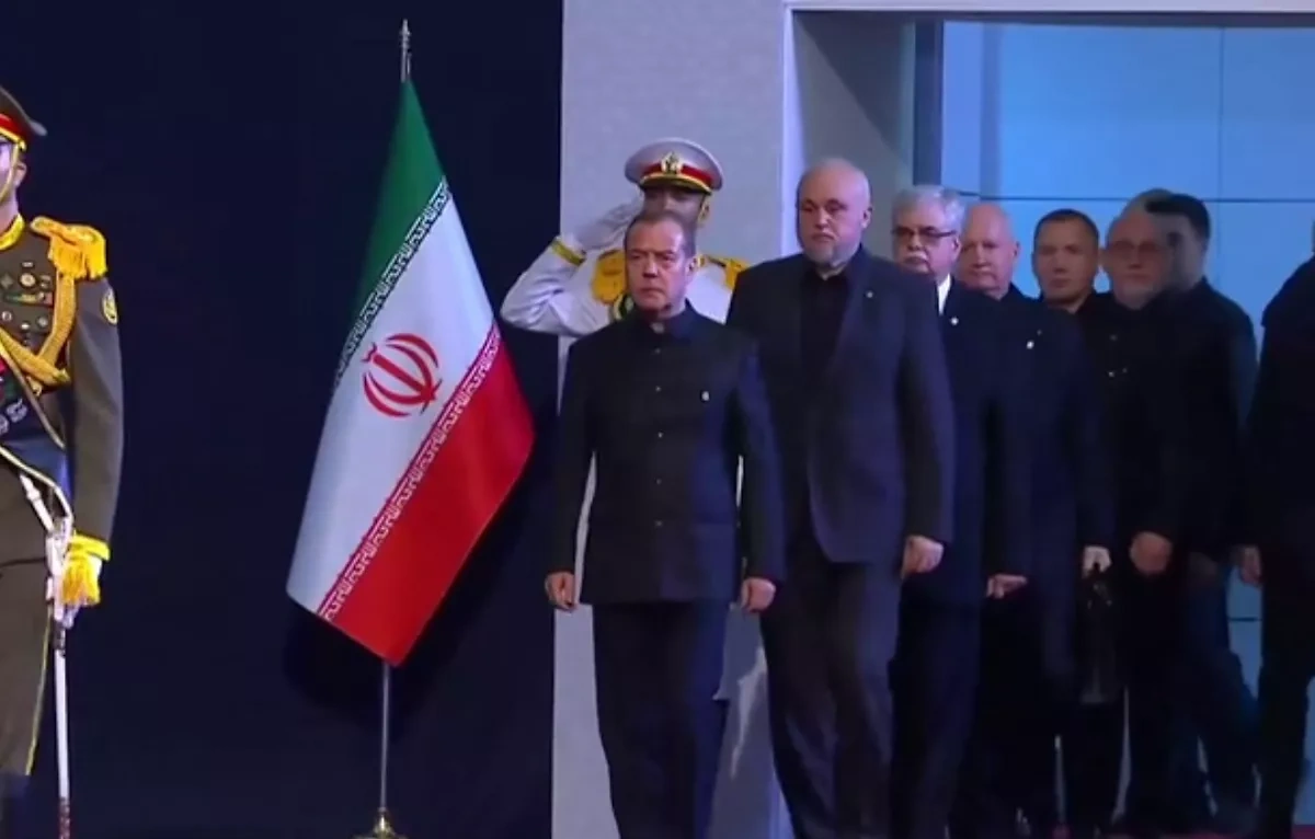 Top security official represents Russia at Tehran farewell for Ali Khamenei