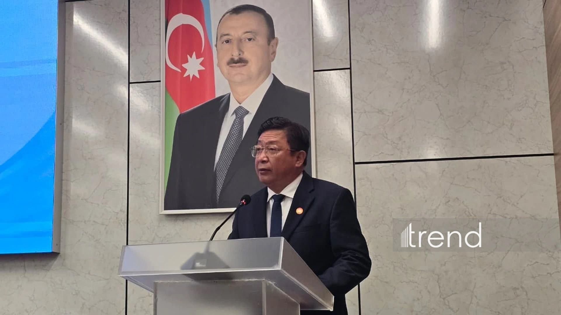 Laos proposes to establish joint business council with Azerbaijan