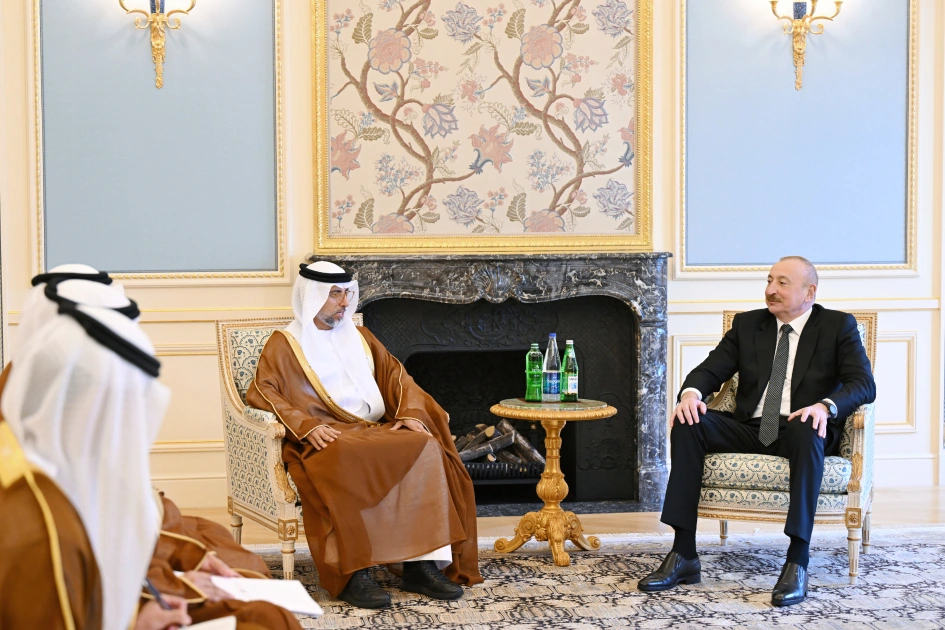President Ilham Aliyev receives Minister of Energy and Infrastructure of United Arab Emirates (PHOTO)