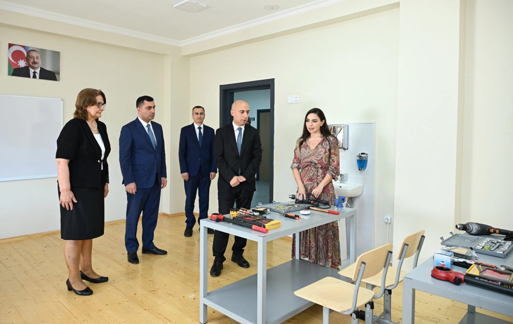 Leyla Aliyeva attends opening of new school building in Yevlakh (PHOTO)