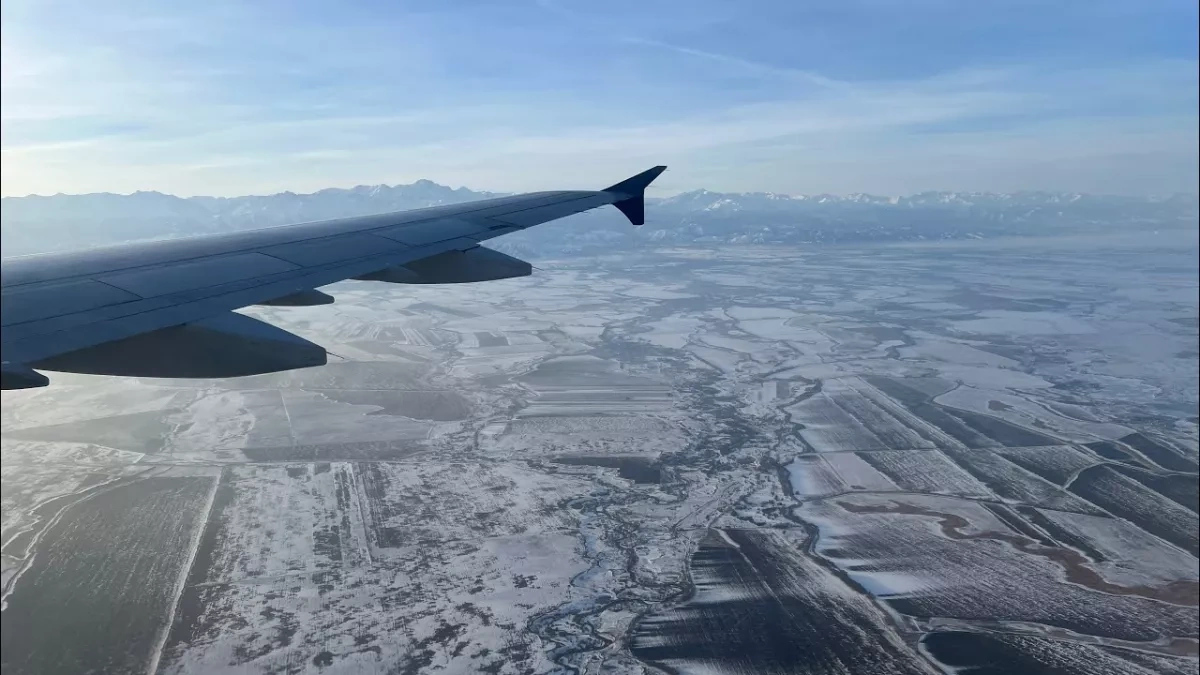 Moscow–Astana flight takes detour as blizzard batters city