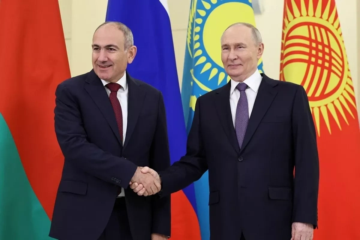 Armenian PM, Russian president explore strategic agreements in St Petersburg