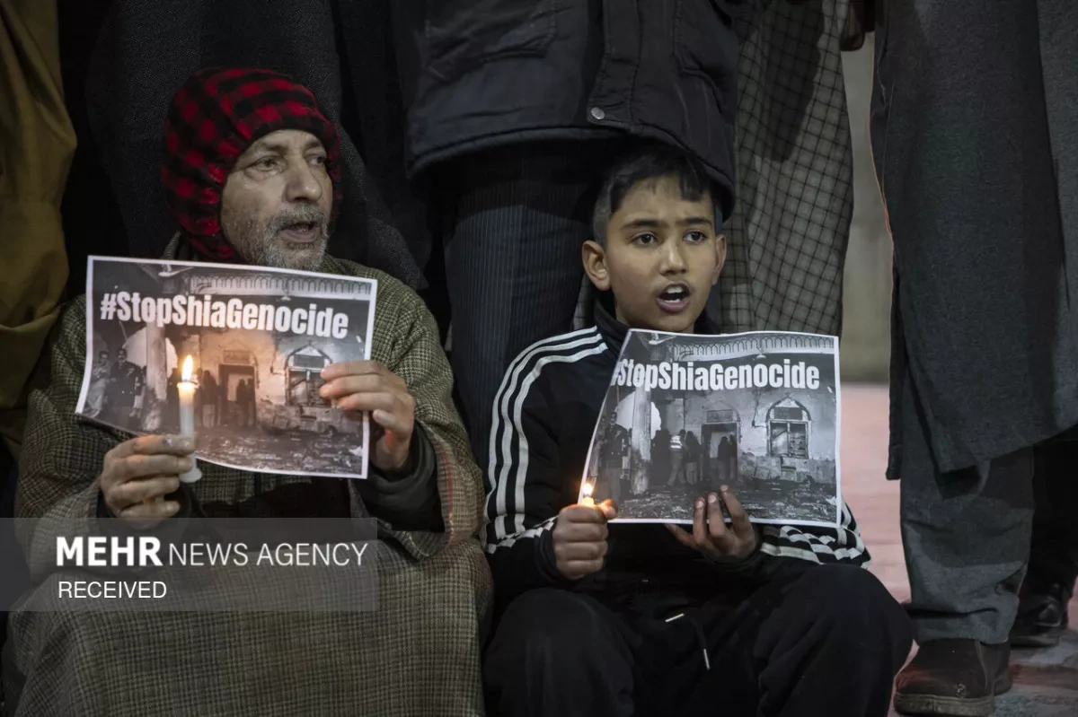 Protests erupt in Kashmir following deadly attack on Shia mosque Photo