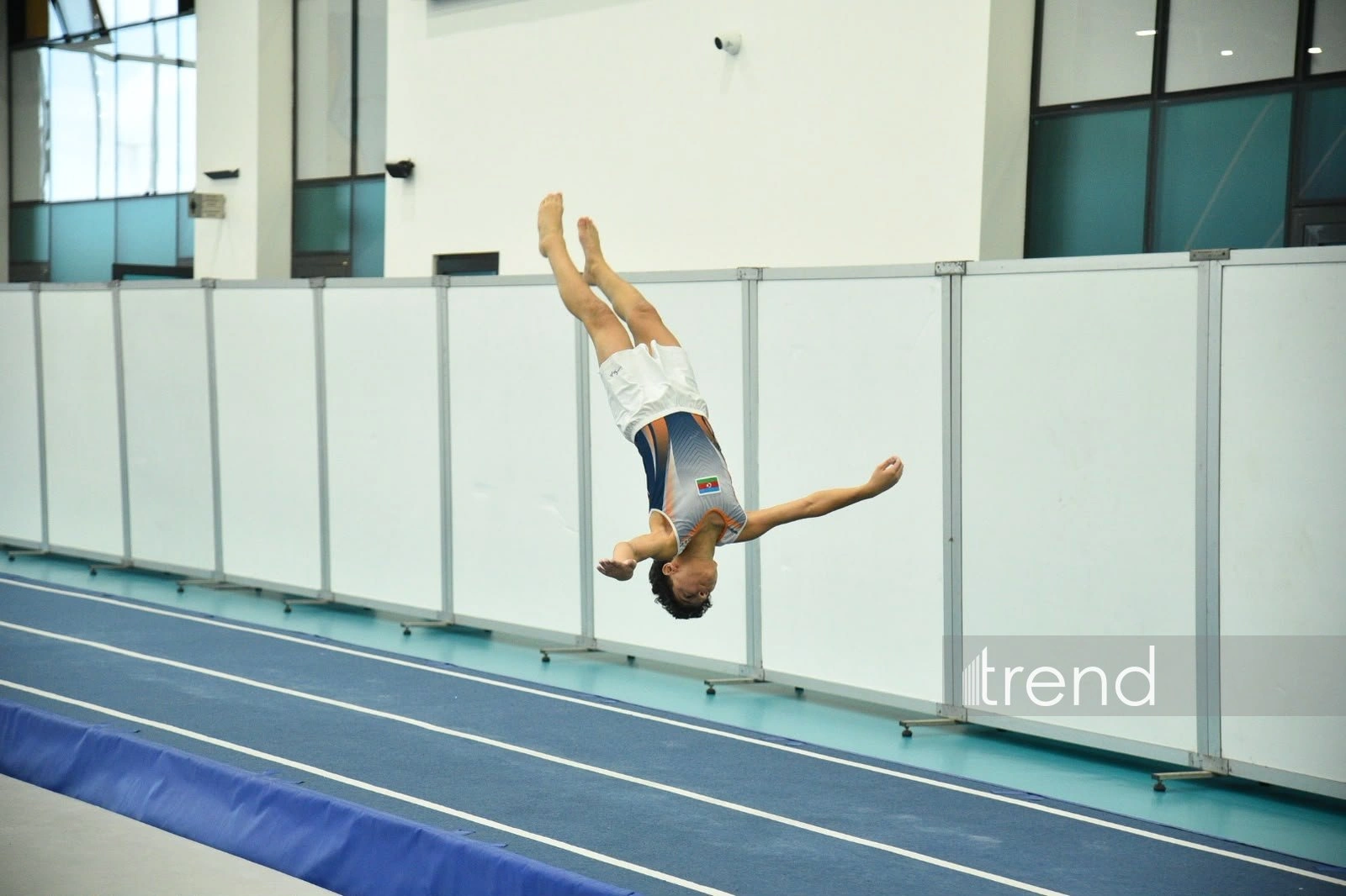 Azerbaijan holds national trampoline, tumbling championships in Baku (PHOTO)