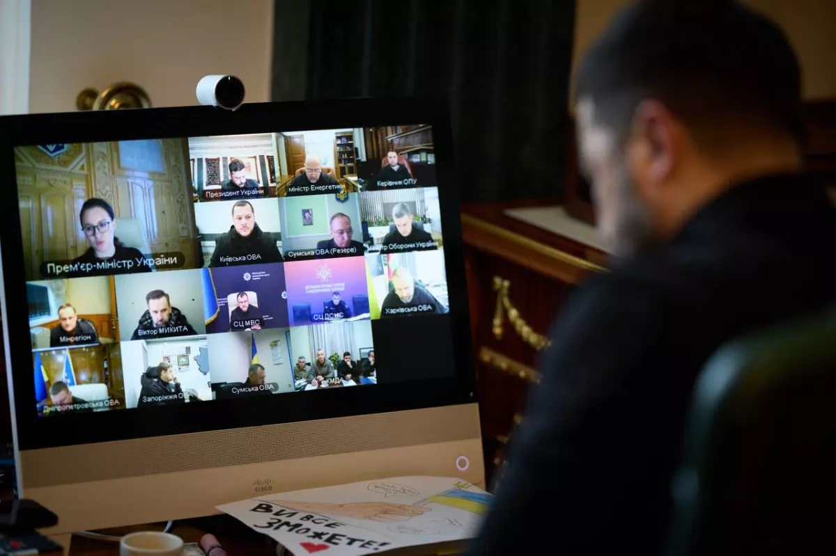 Zelenskyy holds energy meeting with officials following Russian strikes