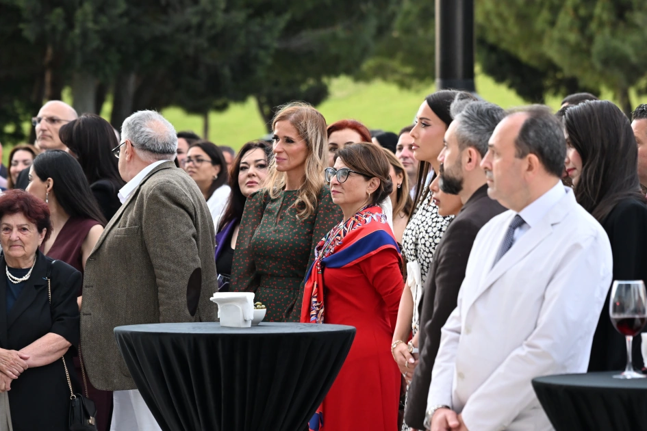 Solo exhibition of Peruvian artist opened at Heydar Aliyev Center (PHOTO)