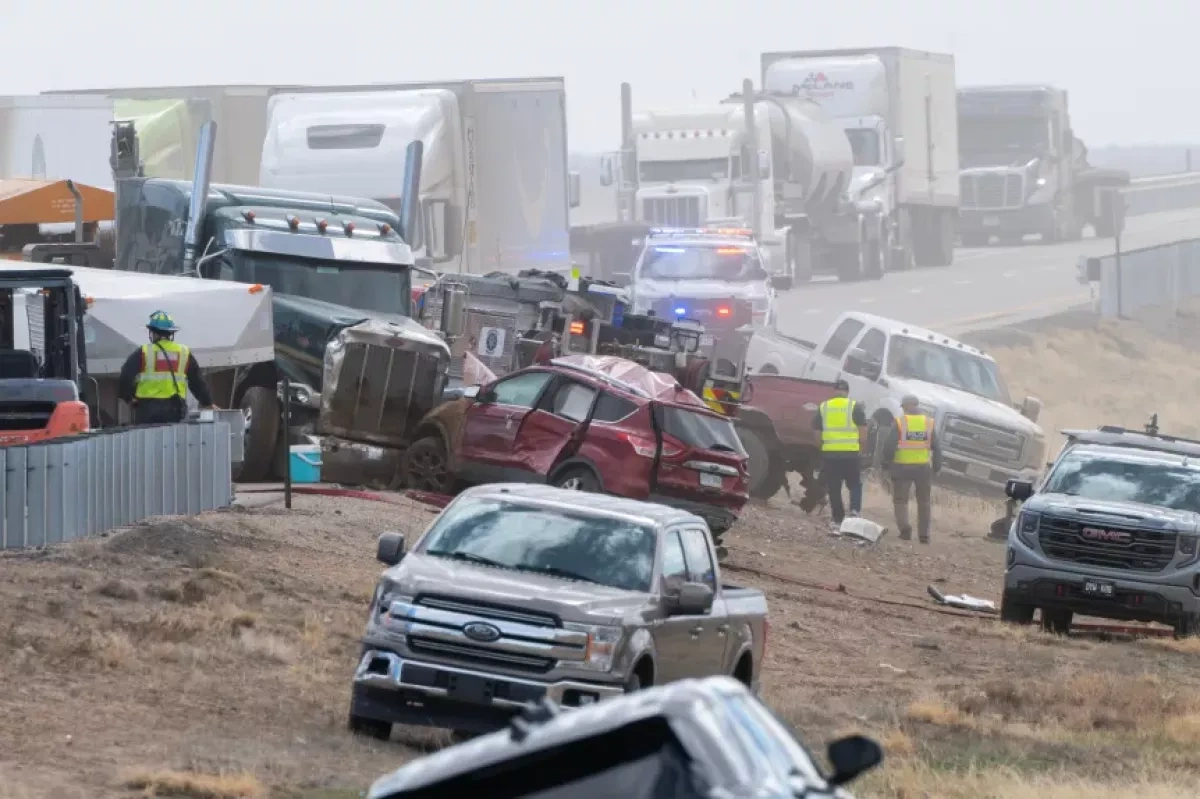 US: Multi-vehicle wreck in southern Colorado kills 4, injures 29