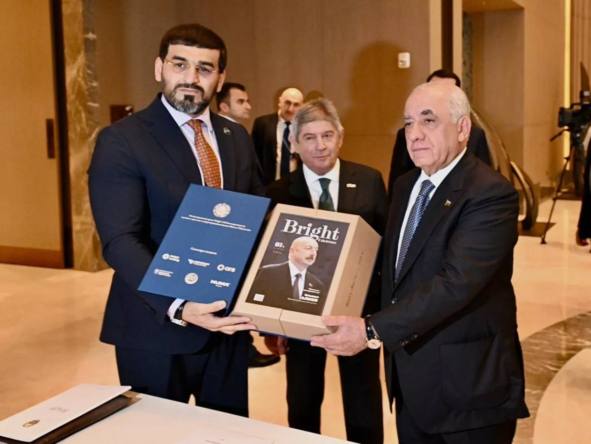 Azerbaijani PM receives special edition of “Bright Uzbekistan” magazine