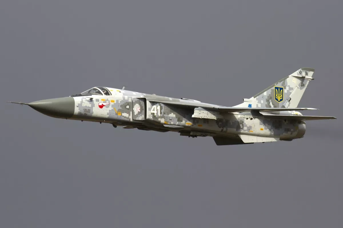Leading Ukrainian test pilot killed in Su-24 crash in western Ukraine