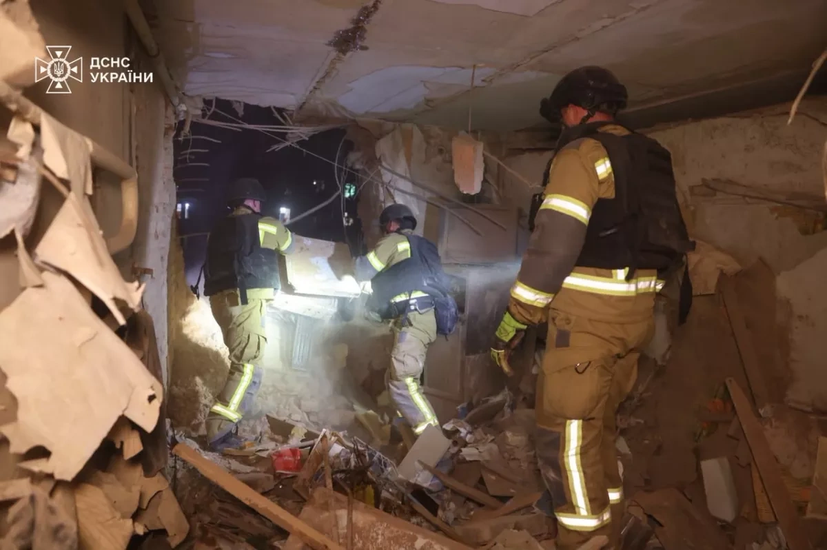 Russian airstrike on Ukraine's Sumy kills four, including child, injures 27 PHOTO