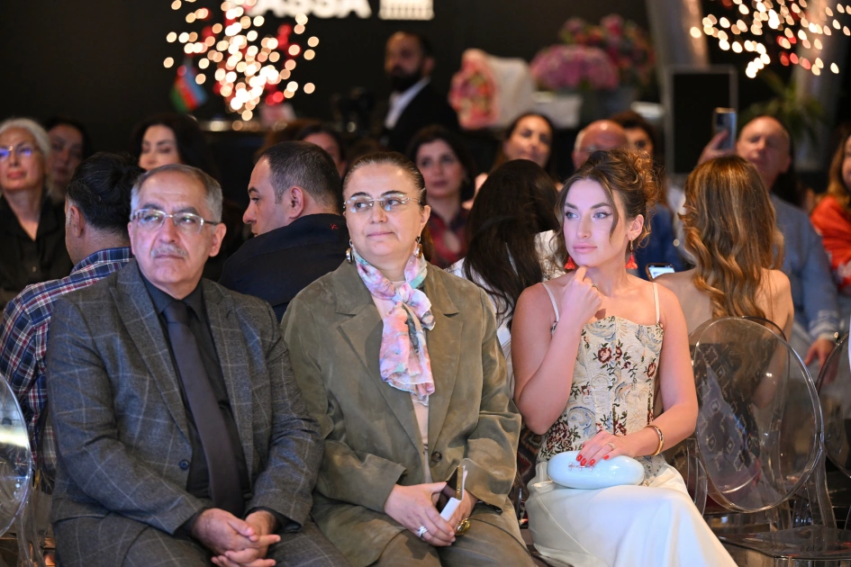 Alena Aliyeva attends “Patterns of Time” fashion show held at Azerbaijan National Carpet Museum (PHOTO)
