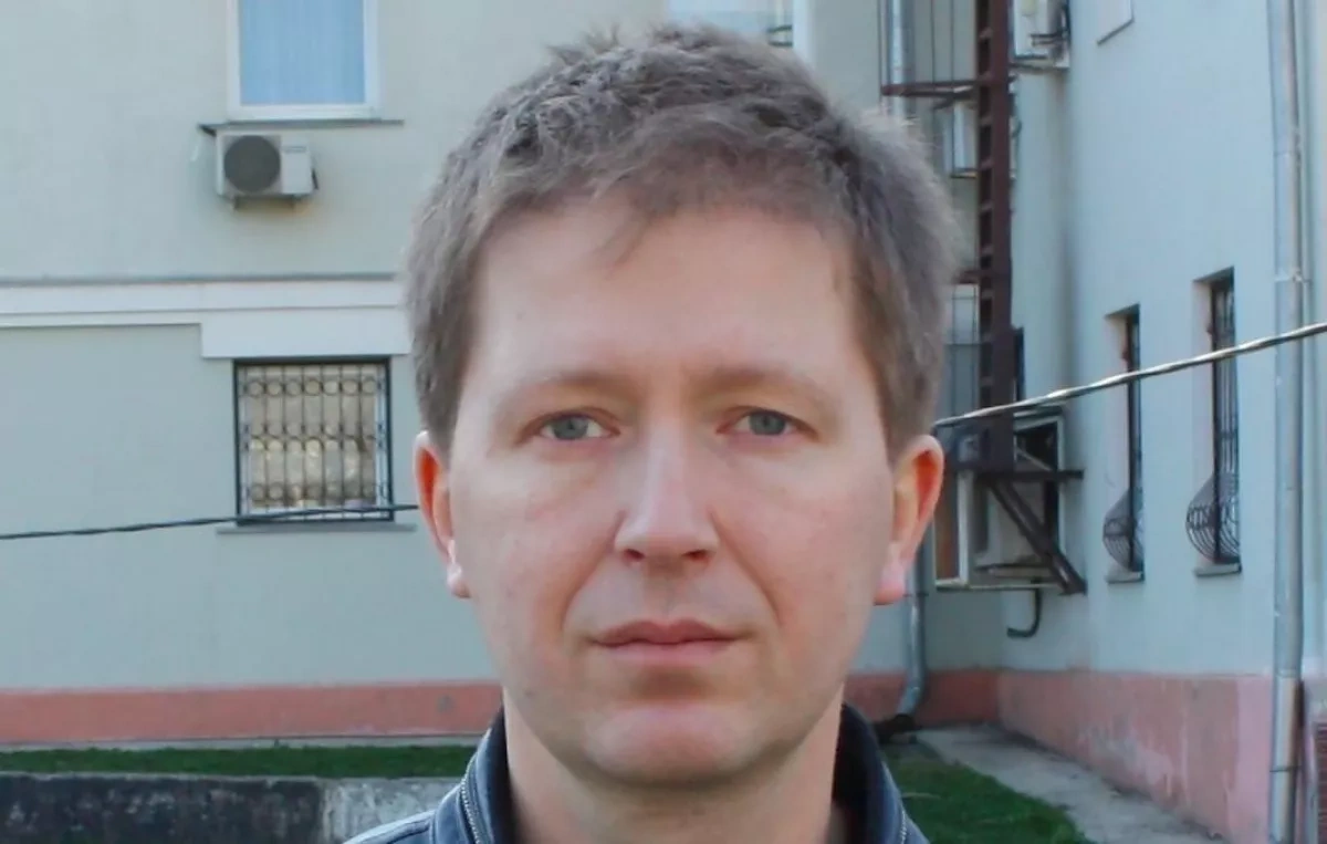 Moscow court sentences journalist Andrei Soldatov to four years