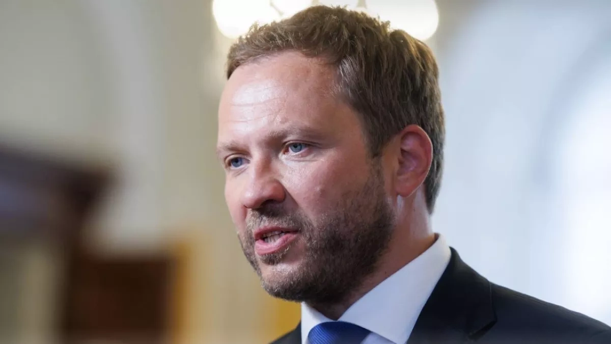 FM: Estonia open to hosting allied nuclear weapons